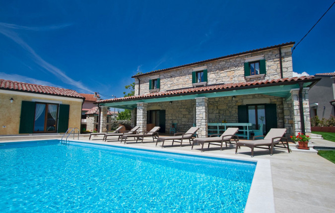Stone House in a Beautiful Surrounding, Villa Luca - stone house with pool in Ribari, Istria, Croatia Radetići